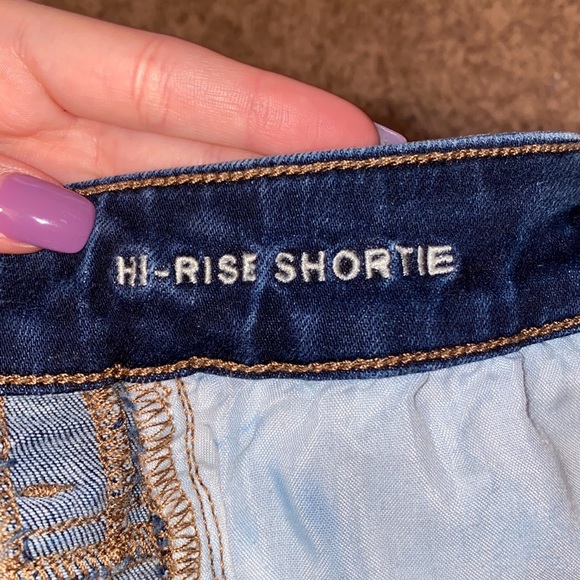 American Eagle Hi-Rise Shortie Shorts - Picture 3 of 4